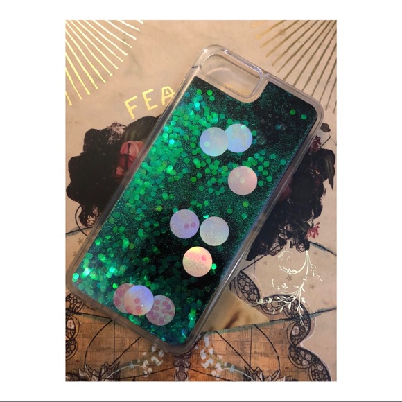Mermaid Case 🧜‍♀️ - Picture 1 of 1